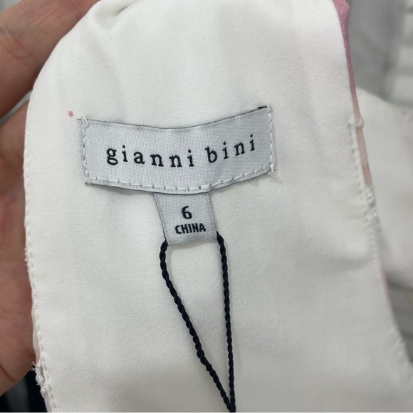 Gianni Bini White Purple Embroidered Plunge Deep V Neck Ruffle Tiered Dress NEW - Picture 10 of 12